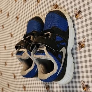 Nike Blue Tennis Shoes